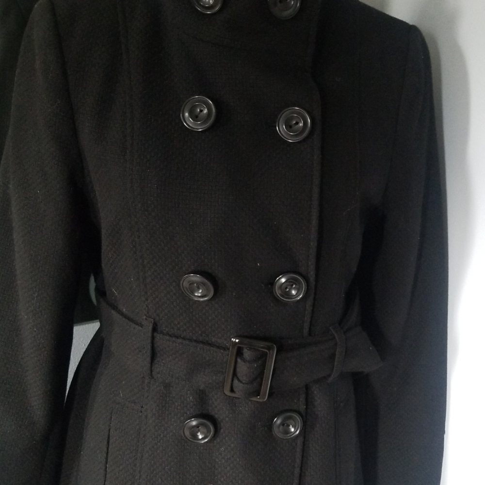 Coat - Picture 2 of 8